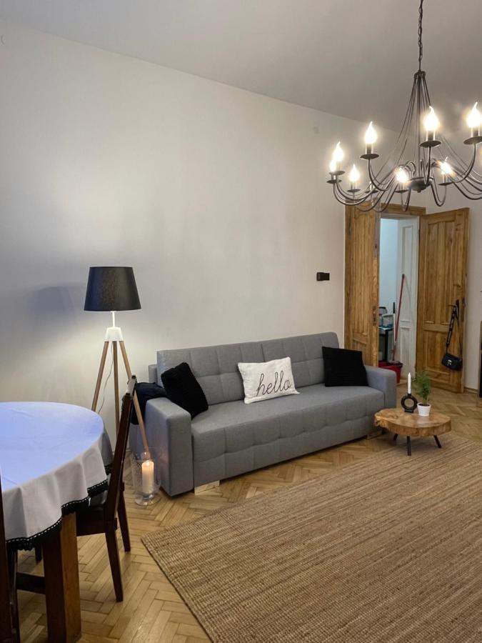 Piotrkowska2828 Apartament. * Lodz (Lodz)